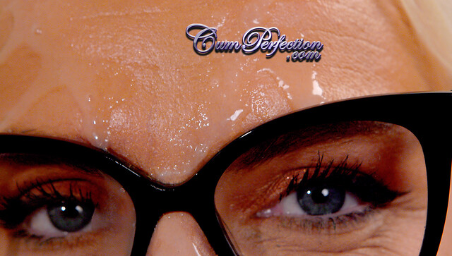 Cum Perfection Maddie Peach Super Fan